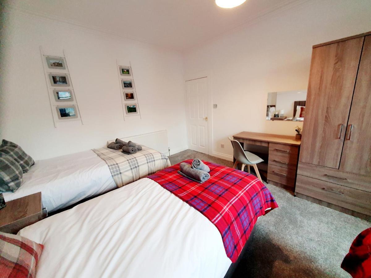 Station Apartment Bellshill Buitenkant foto